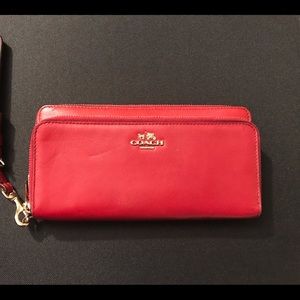 Coach Leather Double Zip Accordion Wallet